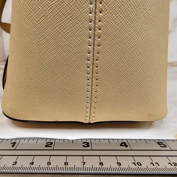 Michael Kors Snap Pocket Tote - Picture 7 of 13